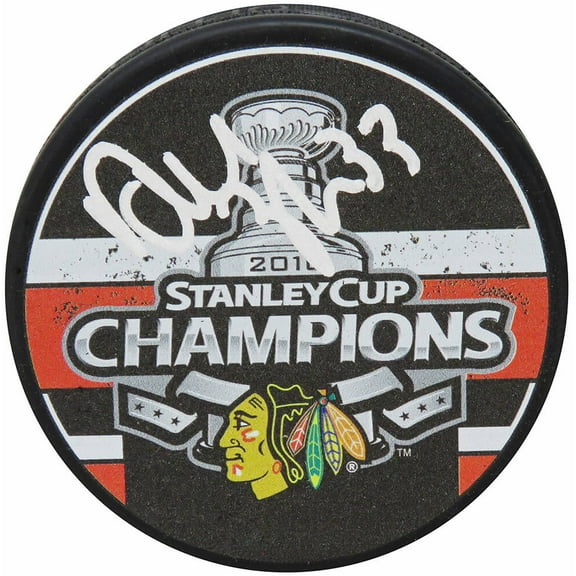 Dustin Byfuglien Signed Blackhawks 2010 Stanley Cup Champs Logo Hockey Puck