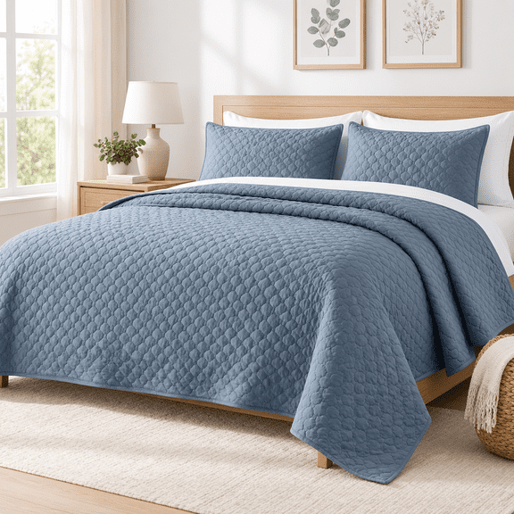 Dusty Blue Full/Queen 3-Piece Cloud Pattern Lightweight Polyester Quilt Bedspread Set