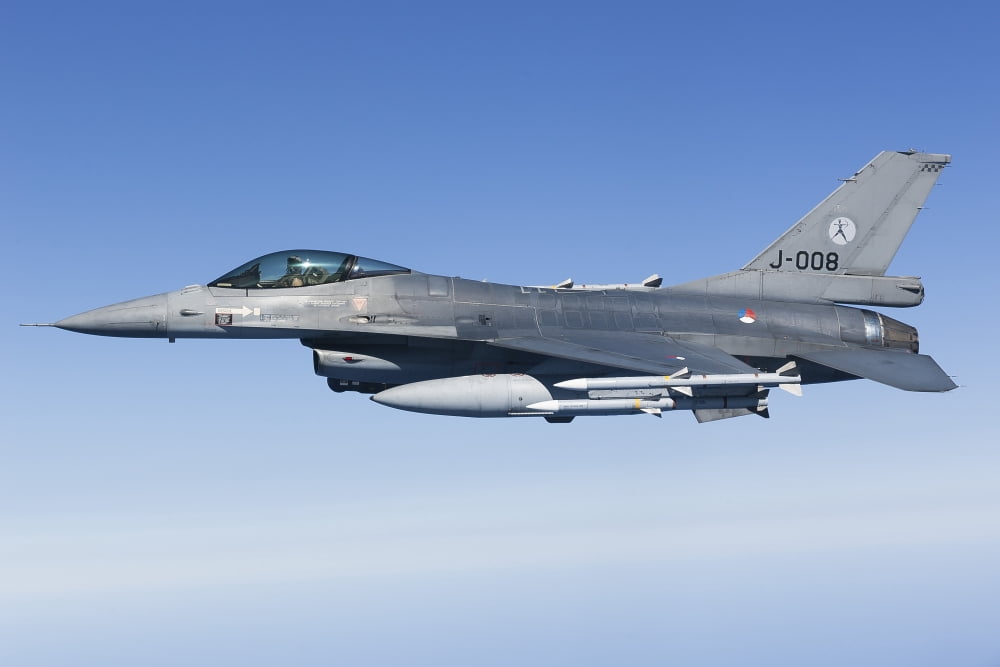 Dutch F-16AM during a combat air patrol sortie over the Mediterranean Sea Canvas Art - Gert KromhoutStocktrek Images (35 x 24)