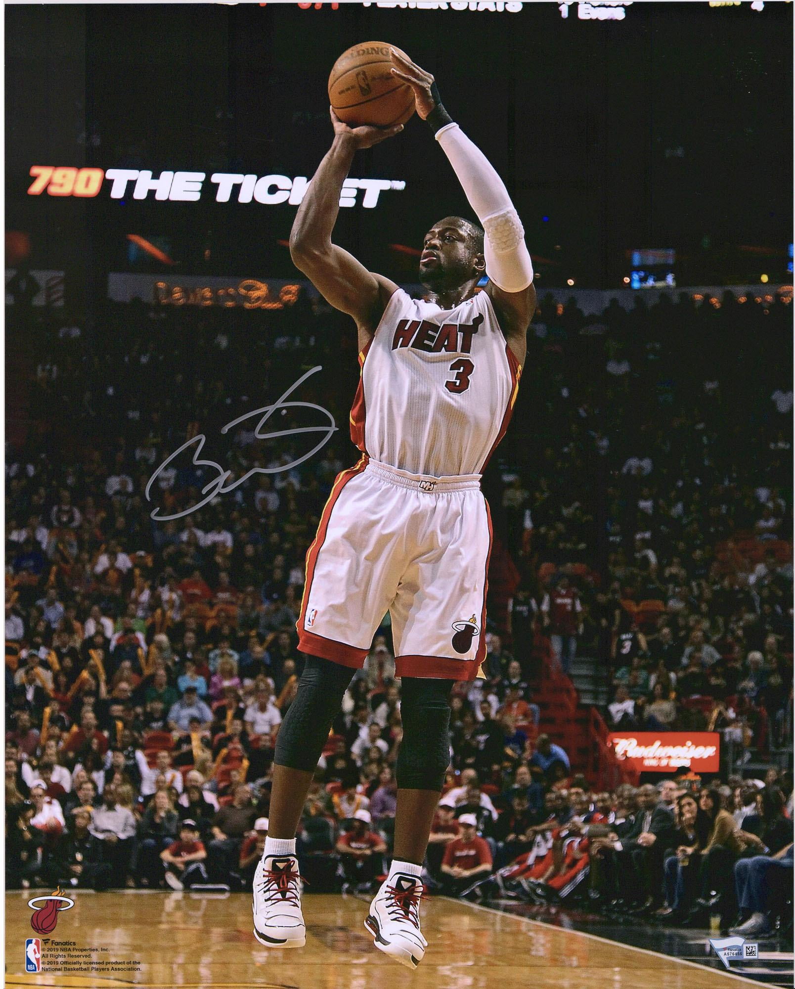Dwyane Wade Miami Heat Autographed 16