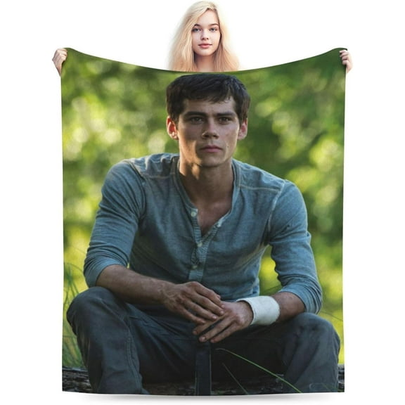 Dylan Actor O''Brien Throw Blanket Flannel Blanket Warm Soft Microfiber Blanket for Living Room Couch Sofa Bedroom Decor Gifts 50"x40"