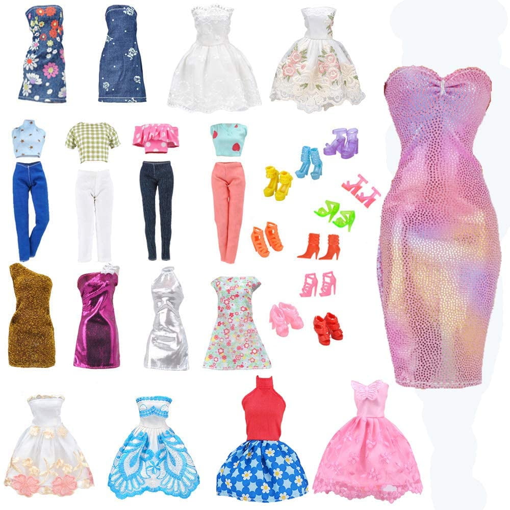 Random Barbie Clothes packs from : Are they worth it? 