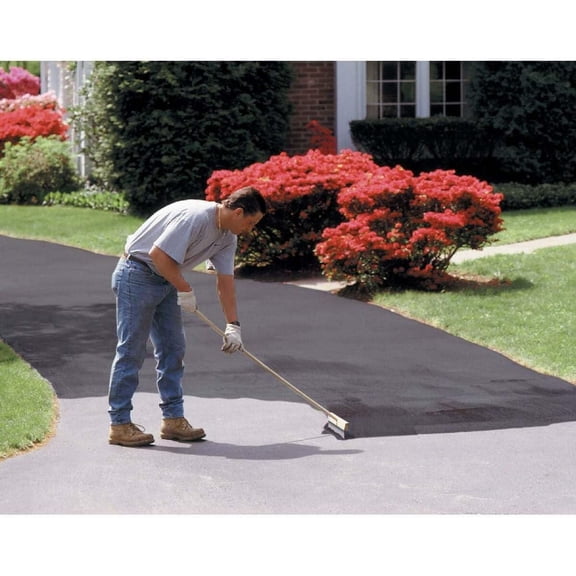 E-Z Stir Driveway Asphalt Filler/Sealer