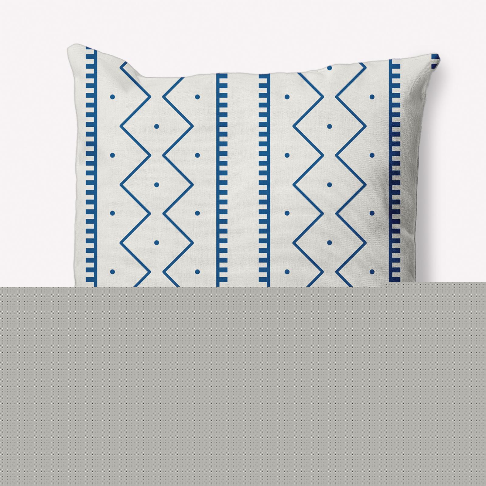 18" x 18" Simply Daisy Mudcloth Indoor/Outdoor Throw Pillow