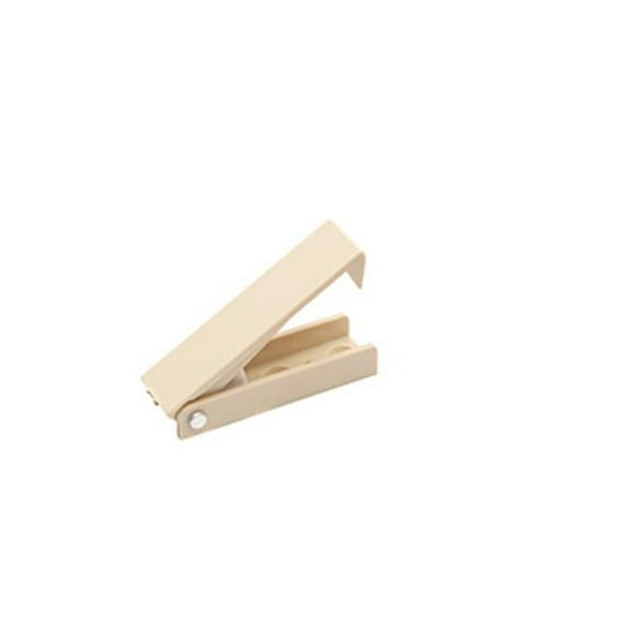 E206 Squared Baggage Door Catch, Col White, Pack 2