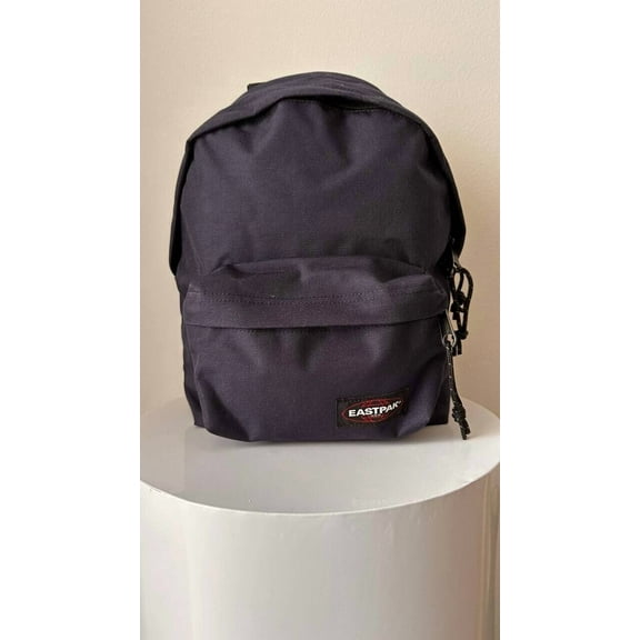 EASTPAK ORBIT NAVY BLUE 10L JS0A829Z-98B BRAND NEW