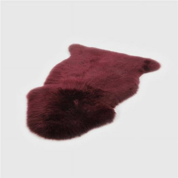 ECLECTIC SHEEPSKIN SINGLE PELT RUG, BURGUNDY