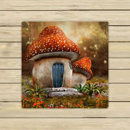 ECZJNT Fantasy mushroom cottage on a colorful meadow Beach Bath Towels Shower Towel For Home Outdoor Travel 13x13 Inch