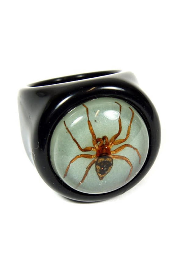R0018-6 Ring Spider Black Ring with Glow in the Dark Back Size 6