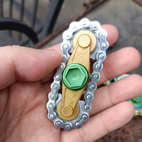 EDC mini gear decompression toys folding gyroscope adult decompression toys decompression metal toys relieve anxiety stress