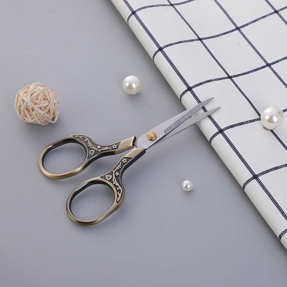 EDHITNR Vintage Stainless Steel Scissors, Electroplated Thread Ends Carved Scissors, Home Office Decorative Scissors for Paper Cloth Fine Tailoring, Bronze