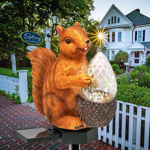 EFEMF-Garden Solar Lights - Resin Squirrel Figure LED Lights, Waterproof Outdoor Decor for Yard, Pathway, Patio & Lawn - 1Pack