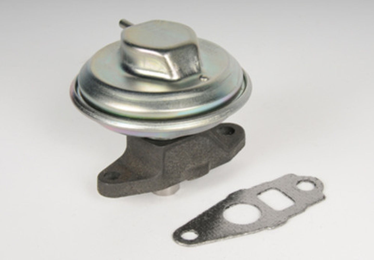 EGR Valve Fits select: 1988-1990 CHEVROLET GMT-400, 1987-1988 CHEVROLET R30