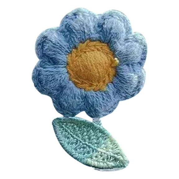 EGYMEN Shaking Sunflower Car Ornament, Dashboard Decoration, Interior Accessory for Women and Teens, Stress Relief Sunflower Decor, High Temp Resistant Glue Flower Gift