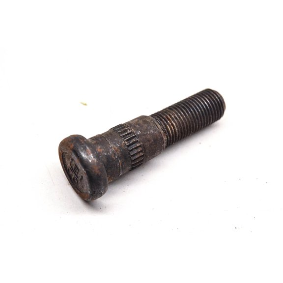EIS D7133 Wheel Lug Stud NOS