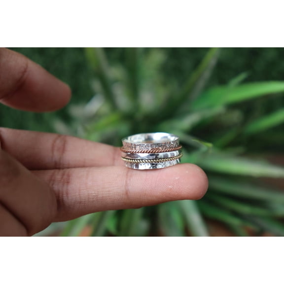 ELANZAA JEWELS- Spinner Ring Two Tone Ring | Handmade Hammered Copper & Silver Boho Band for Anxiety Relief