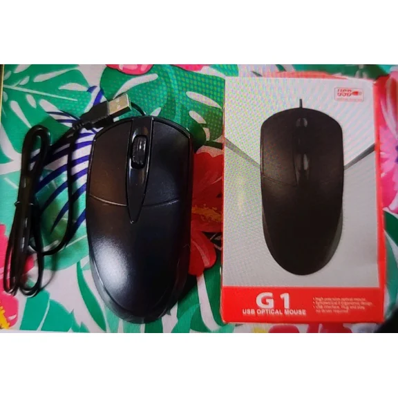 ELARA- Black Wired Mouse W Black Mouse Pad