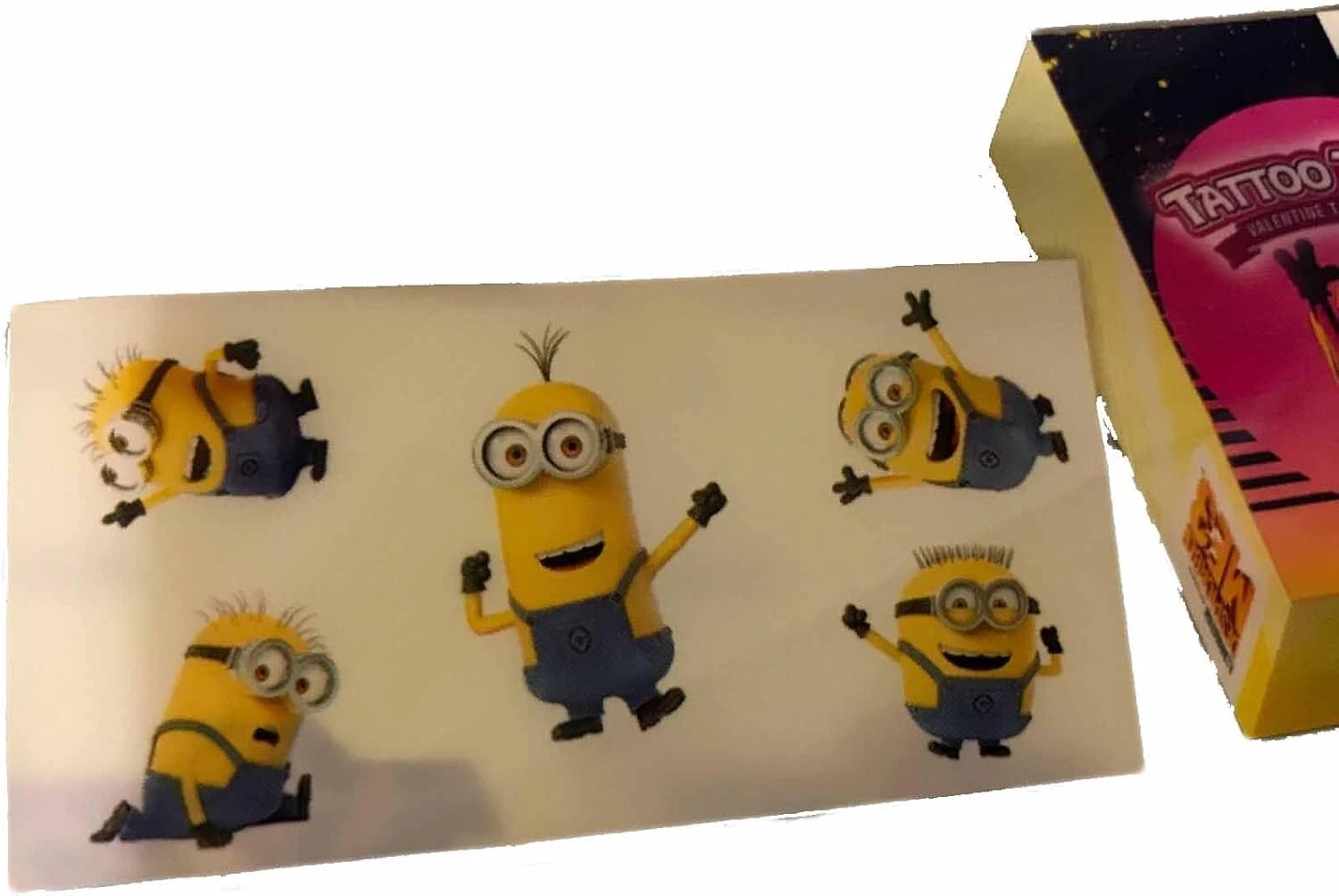 ELARA- Despicable Me 3 Tattoo Treats Valentine Packs Party Favors, Goodie Bags, 20 Ct