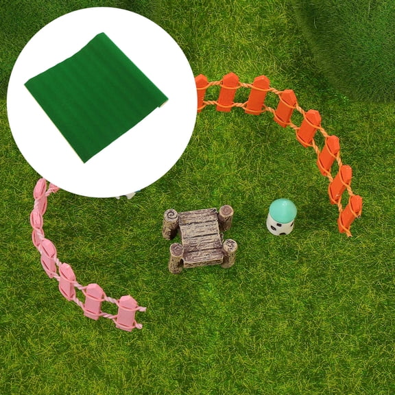 ELAYARD Cuttable Fake Grass Turf Mat for Sand Table Model Decoration in Dark Green Plastic