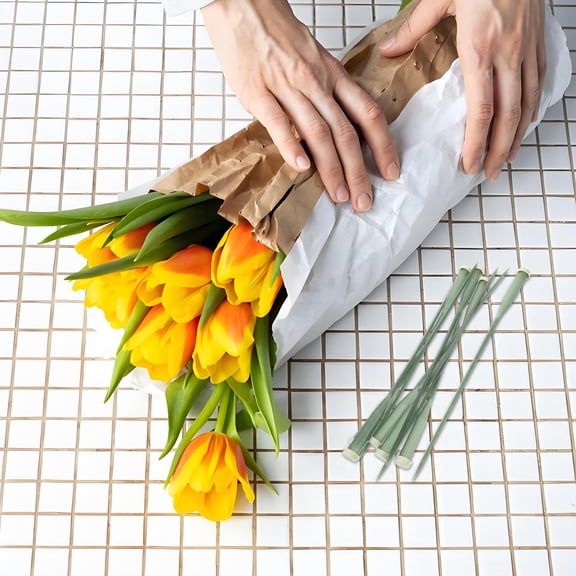 ELAYARD Green Plastic Flower Stem Tube Holder for Floral Arrangement, Hydration Support, and Flower Care Accessories