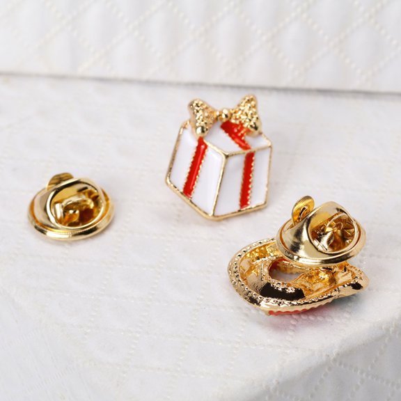 ELAYARD 6Pcs Jewelry Lapel Pins with Creative Christmas Design for Costume Accessories