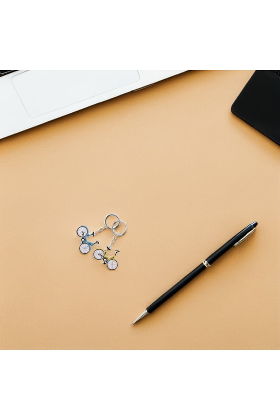 Creative Bike Keychain Decorations, Assorted Colors, 8 Pieces, and Stylish Accessories for Bikes and Bags