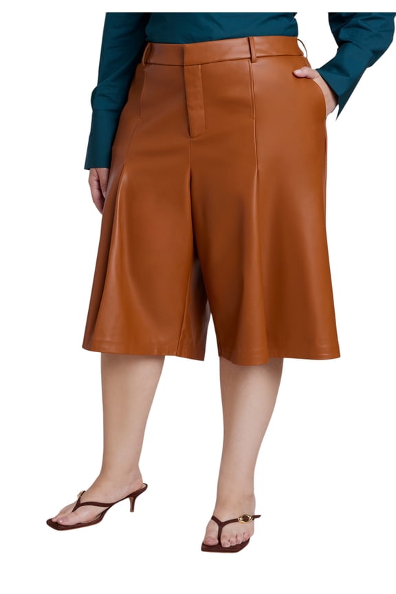 Women's Plus Size Faux Leather Bermuda Short