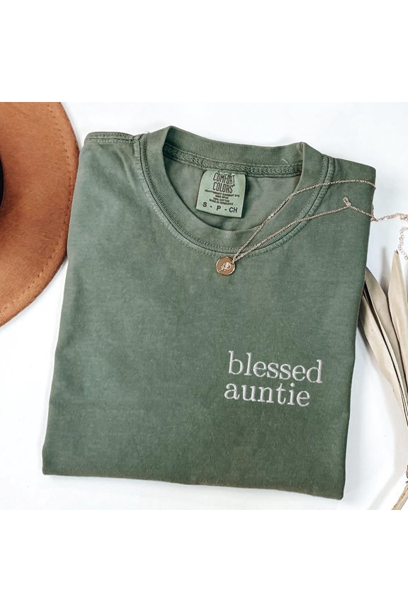EMBROIDERED Blessed Auntie Shirt Simple Aunt TShirt New Aunt TShirt Pregnancy Reveal Baby