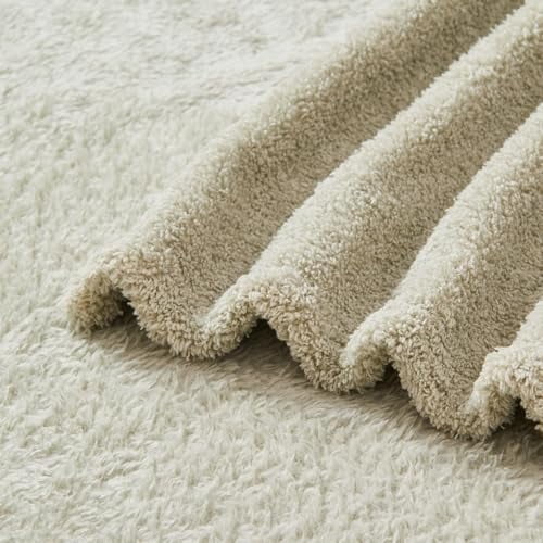 EMME Fluffy Soft Blanket Throw Size - 50"*60" Green Soft Fluffy Warm Throw Blankets for Couch, Sofa, Chair, Bed, Camping, Picnic, Travel Lightweight Bed Blanket