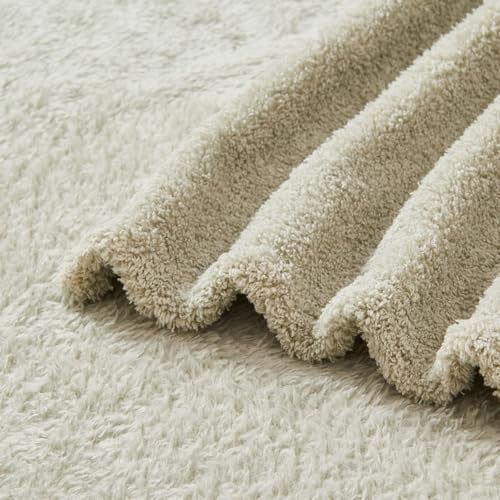 EMME Fluffy Soft Blanket Throw Size - 50"*60" Green Soft Fluffy Warm Throw Blankets for Couch, Sofa, Chair, Bed, Camping, Picnic, Travel Lightweight Bed Blanket