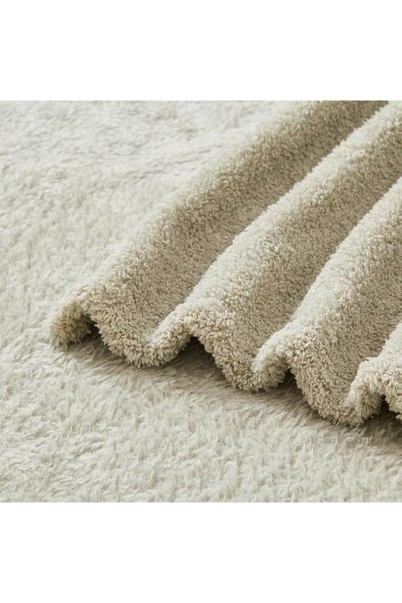 Fluffy Soft Blanket Throw Size - 50"*60" Green Soft Fluffy Warm Throw Blankets for Couch, Sofa, Chair, Bed, Camping, Picnic, Travel Lightweight Bed Blanket