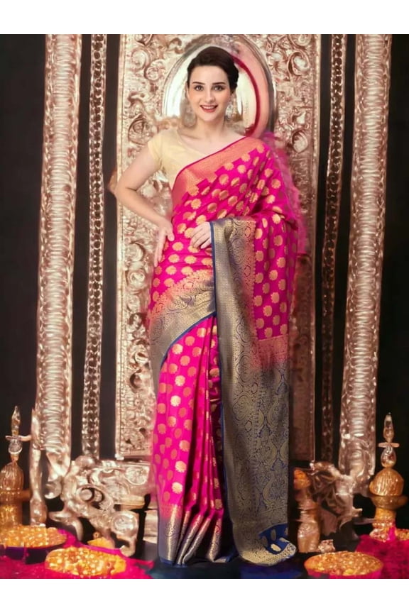 ENTELLUS | Self-Design Sil k Saree
