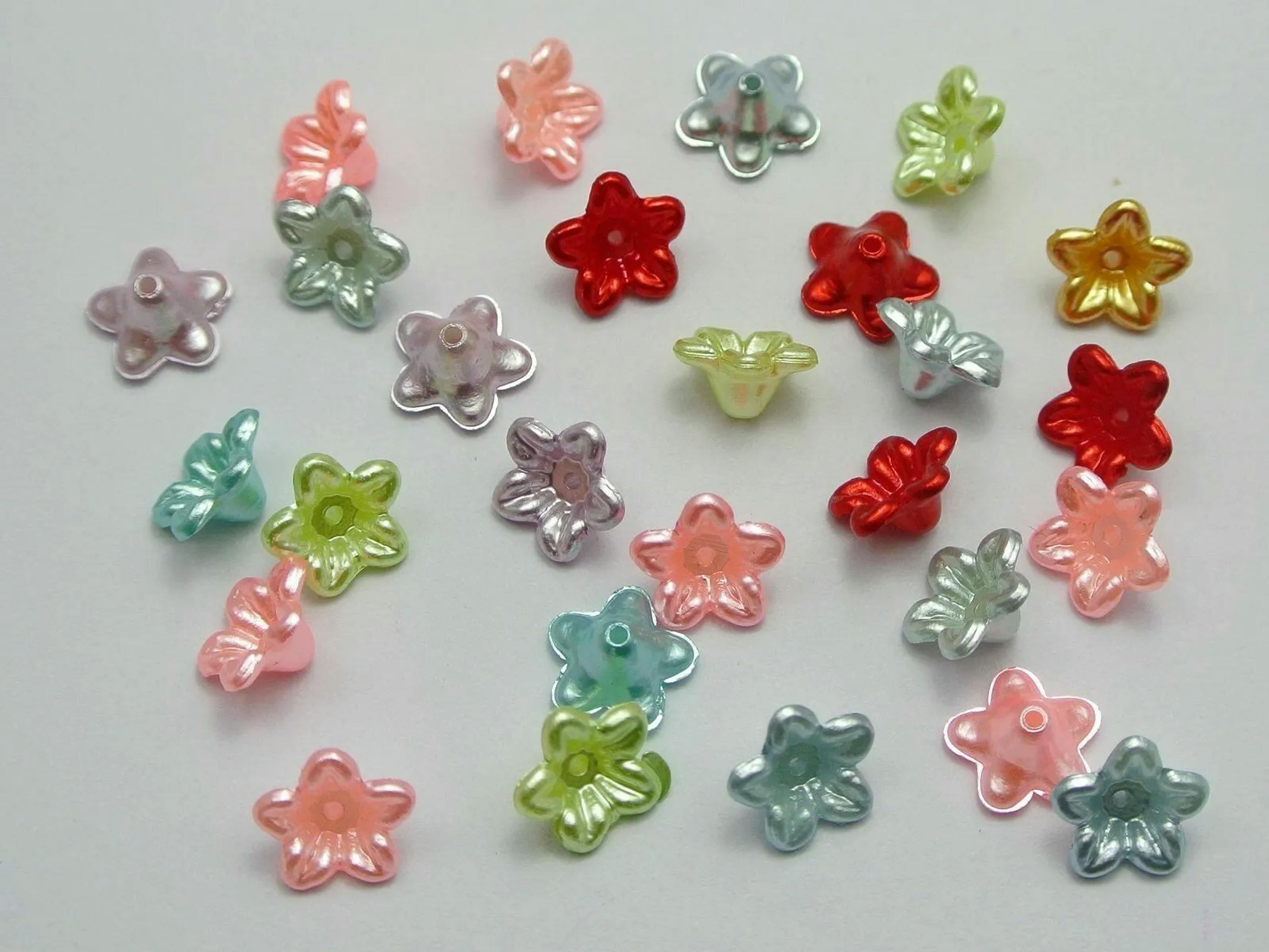 EOEMY 1000 Mixed Color Acrylic Pearl Bead Cap Bellflower Bell Flower Beads 10mm