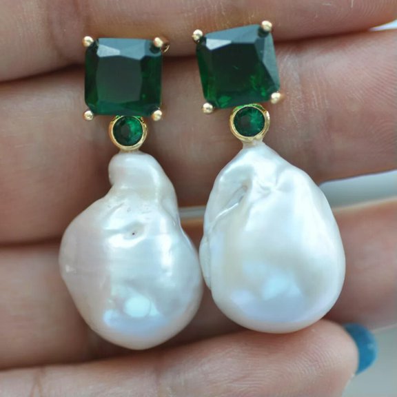 EOEMY 23mm White Baroque Drop Keshi Pearl Beryl Cz Dangle Earring Jewelry