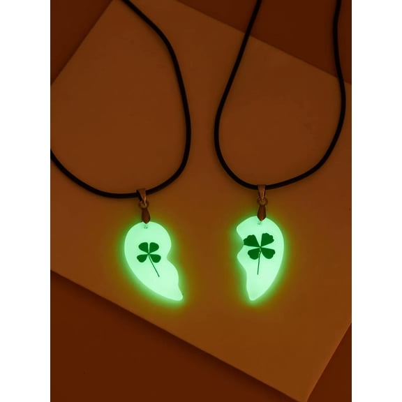 EOEMY 2Pcs Glow In The Dark Clover Print Heart Pendant Necklace For Couples Friendship-Default