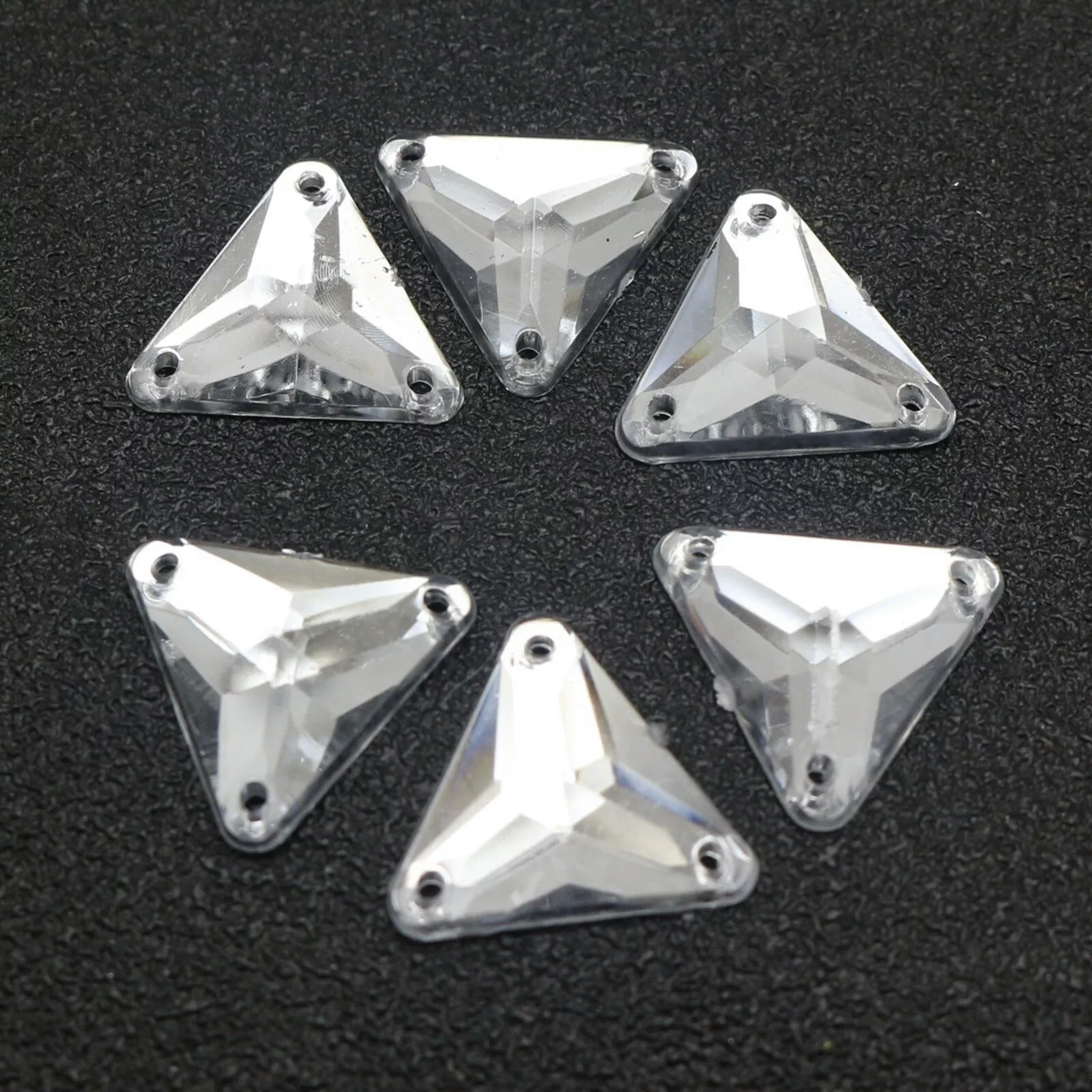 EOEMY 500 Clear Flatback Acrylic Triangle Sewing Rhinestone Button 16mm Sew On Beads