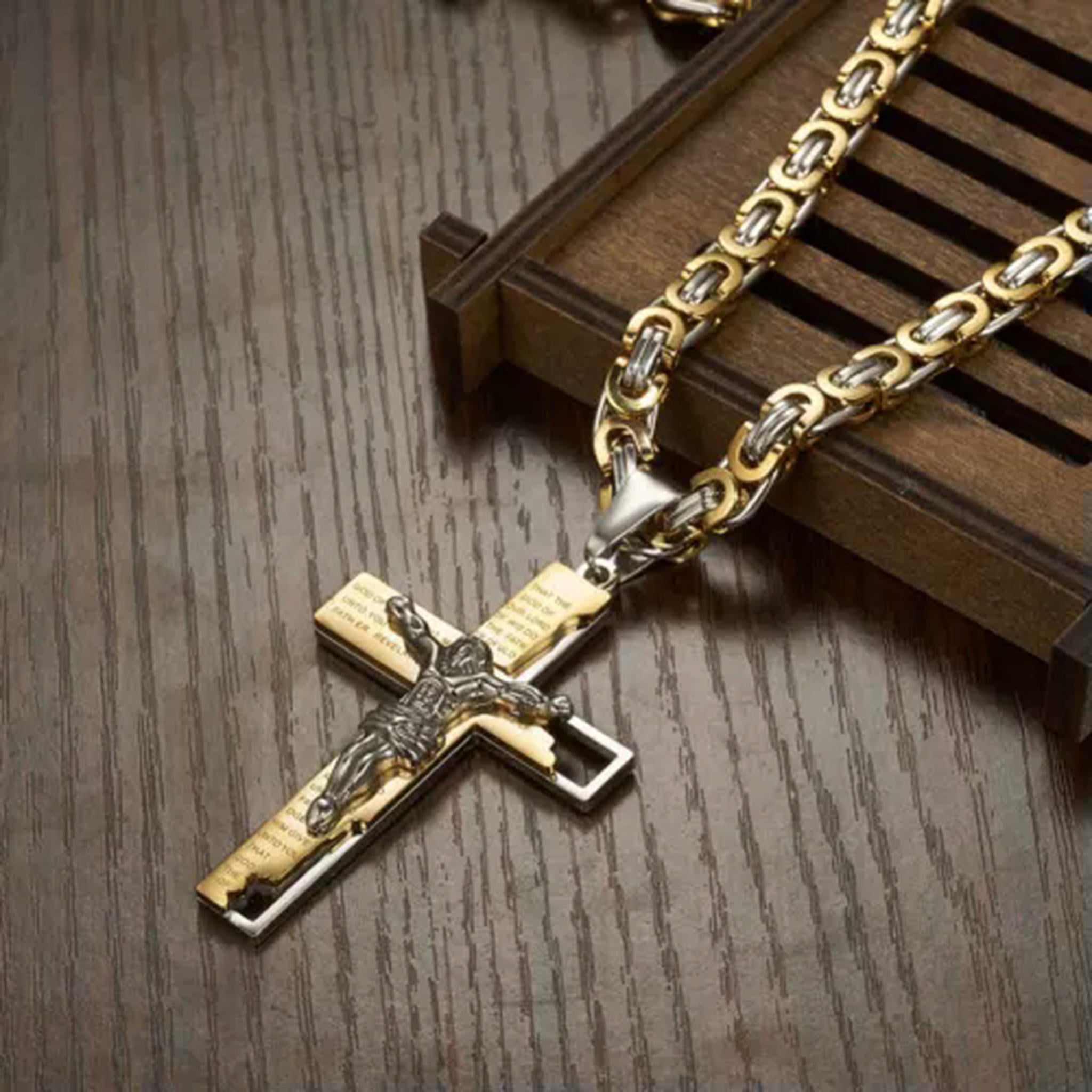 EOEMY Bible Jesus Cross Pendant Stainless Steel Necklace Byzantine Chain For Men Women-Silver Gold-26Inch Or 66Cm