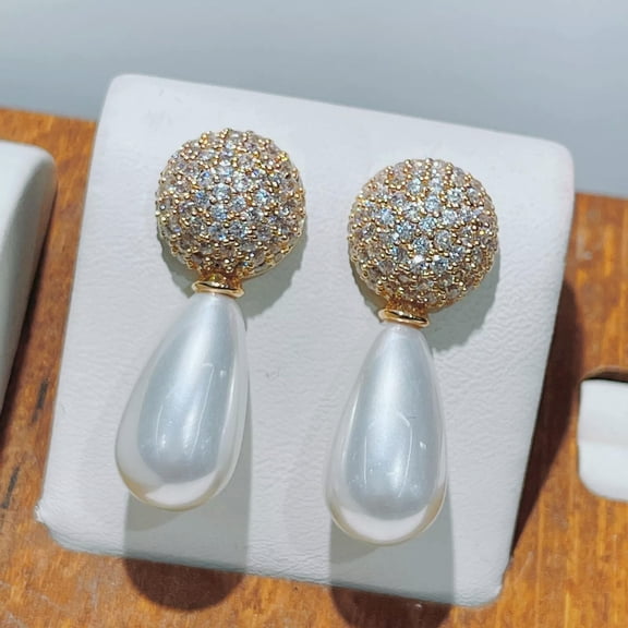 EOEMY Cultured Freshwater White Baroque Keshi Pearl Dangle Stud Earrings