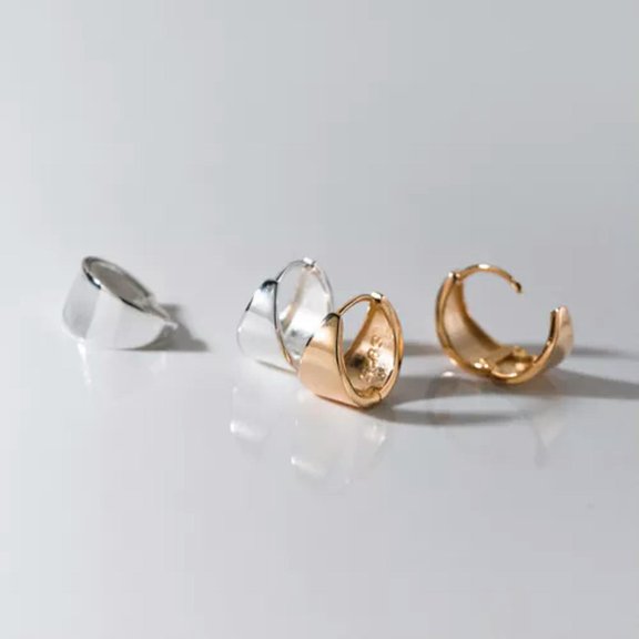 EOEMY Gold-Plated 925 Sterling Silver Circle Design Hoop Sleeper Earrings (Pair)-Gold