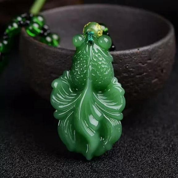 EOEMY Natural Green Jade Necklace Pendant Hand-Carved Lucky Amulet Chain Chic Gift New-Goldfish
