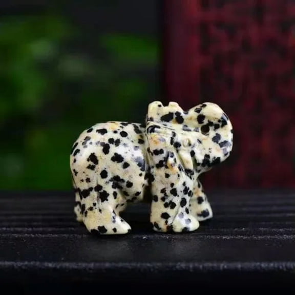 EOEMY Natural Quartz Baby Elephant Stone Crystal Healing Carved Gemstone Animal Decor-Dalmation (Speckled Spot Stone)-1Pc