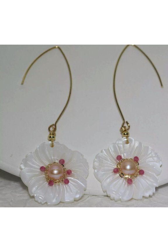 Natural White Facial Makeup Freshwater Pearl Earrings