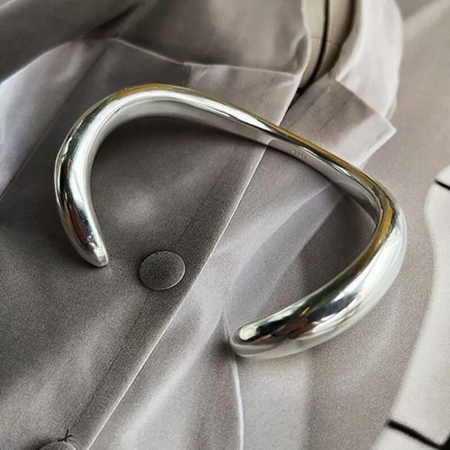 Chunky Teardrop Bangle Bracelets For Women - Adjustable Open Cuff, Glossy Waterdrop Design, Gold Or Silver Statement Jewelry