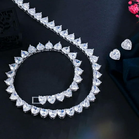 EOEMY Sparkling White Heart Choker Necklace Stud Earrings Cz Stone Bridal Jewelry Set