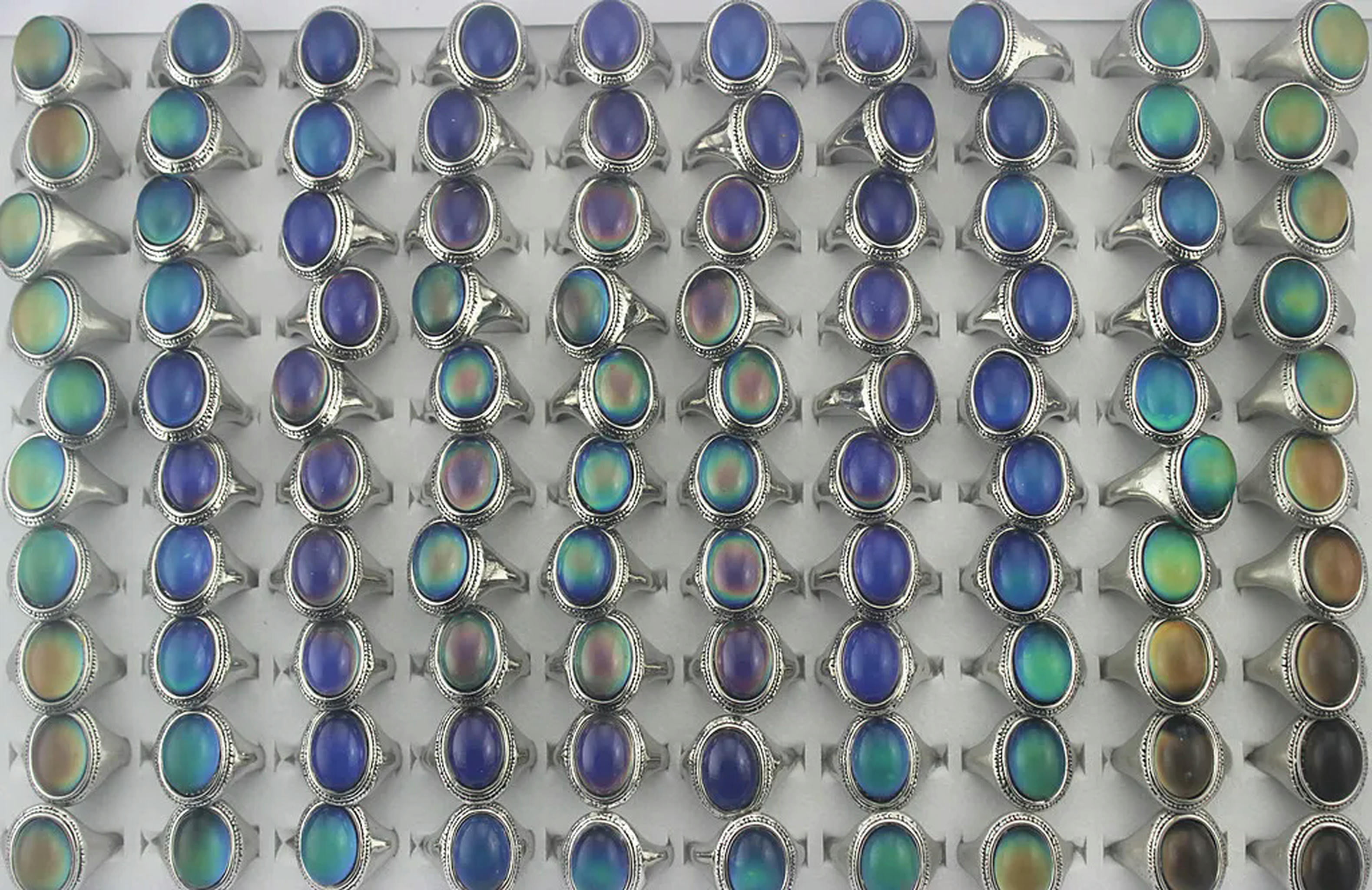 EOEMY Wholesale Womens Rings 32Pcs Change Color Mood Ring Fashion Lady ...