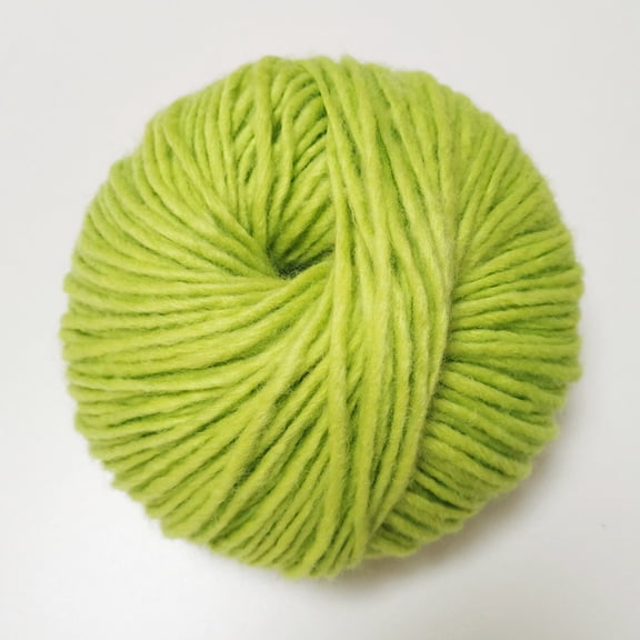 ERDOUY 1 Roll(50g) Fruit Green Soft Durable 30% Wool & 70% Acrylic Blend Yarn, Premium Crochet Knitting Yarn for DIY Crafts & Craft Lovers