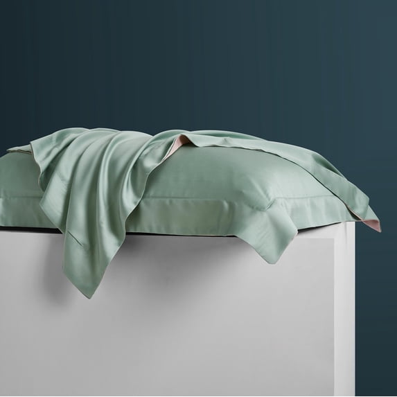 ERDOUY 2Pcs 60 tencel pillowcases Light luxury life, selected fabric pillowcase, guard your sweet dream 18.9x29.13inch(green)