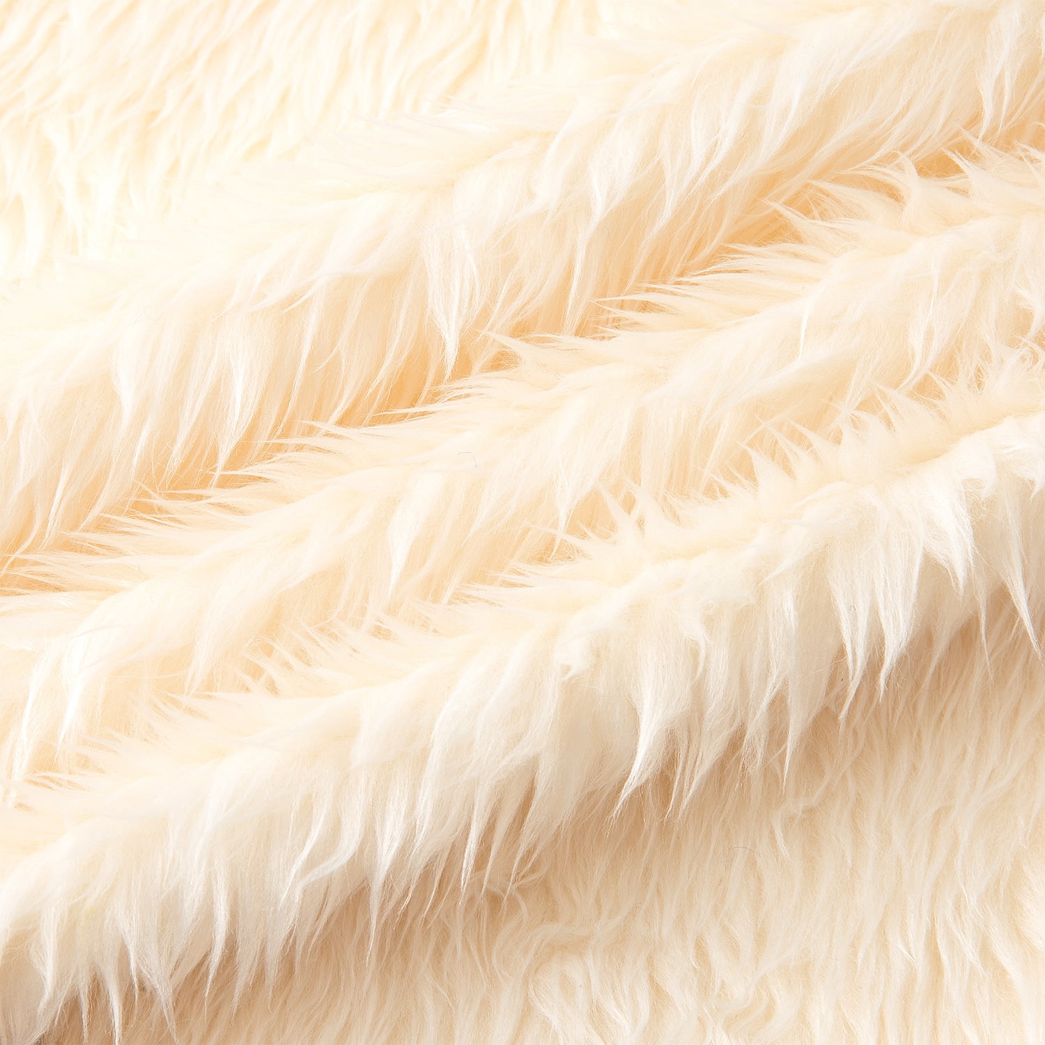 ERDOUY 36x63 Inch Faux Fur Fabric, Ultra-Thick Plush Fluffy Textile for DIY Sewing, Costumes & Dolls,Beige
