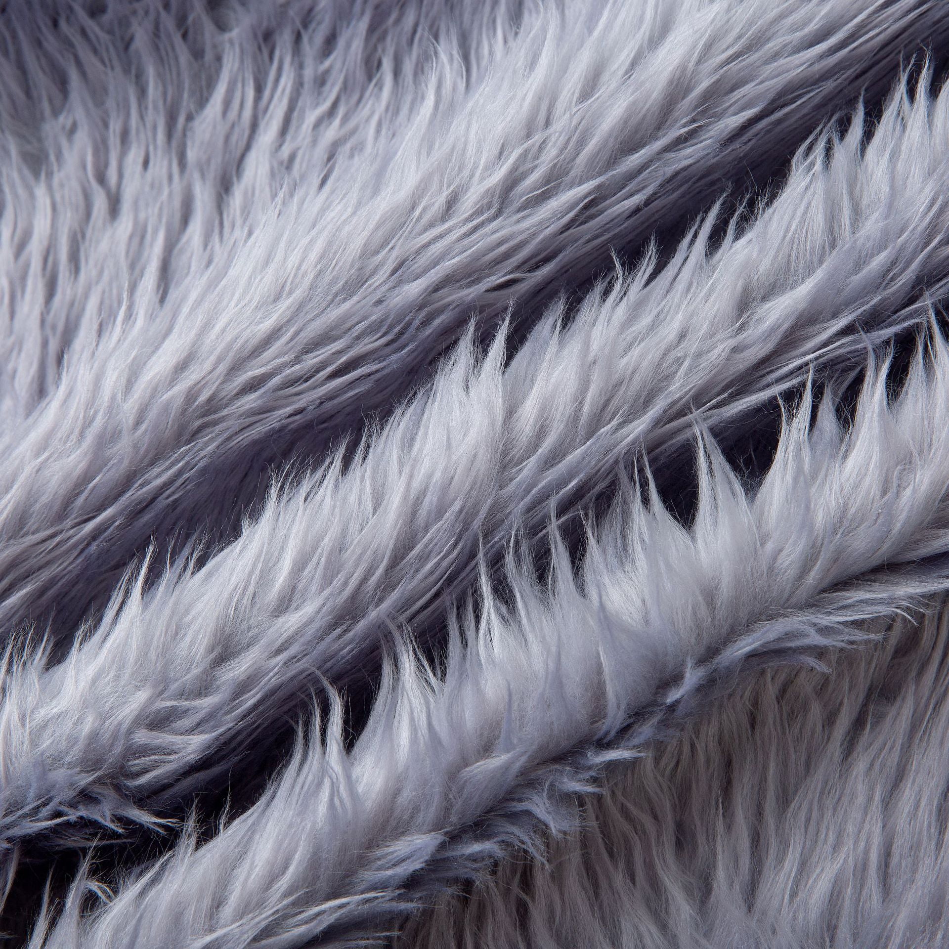 ERDOUY 36x63 Inch Faux Fur Fabric, Ultra-Thick Plush Fluffy Textile for DIY Sewing, Costumes & Dolls,Grey