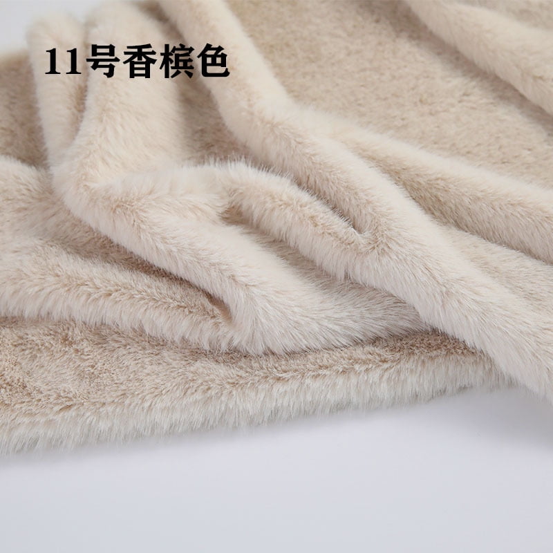 ERDOUY 39x63 Inch Short Pile Faux Fur Fabric, Soft Smooth Plush Material for Sewing, Crafts, Hobby Projects & DIY Craft Strips,Champagne Color